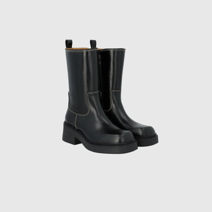 Squared Chunky Boots