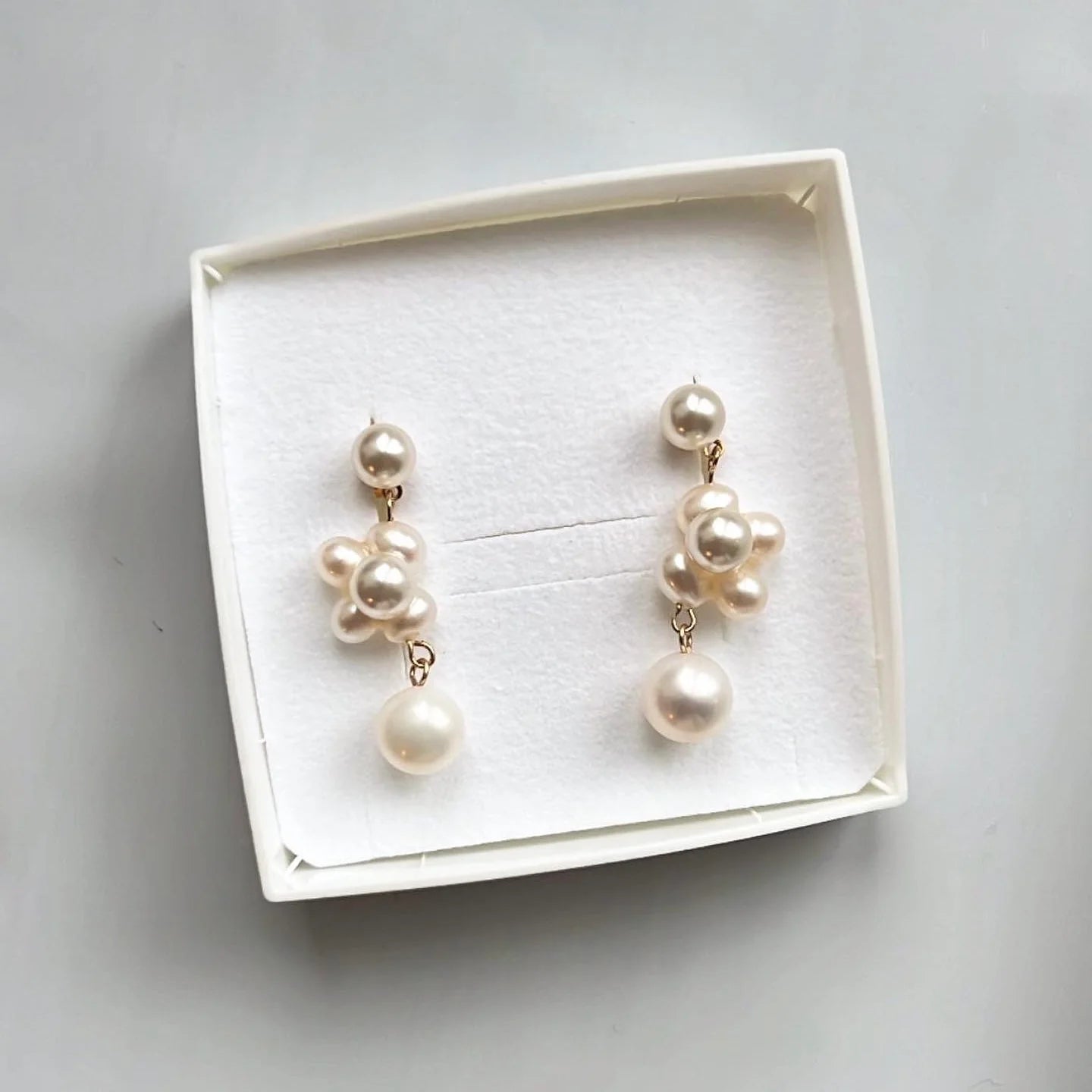 Freja Earrings